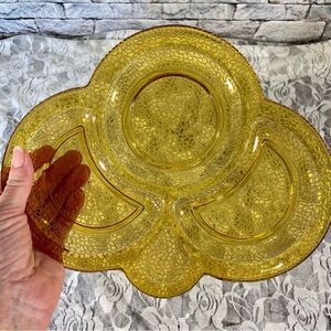 L.E.Smith Vintage Amber Crackle Cloverleaf Glass Snack Plates